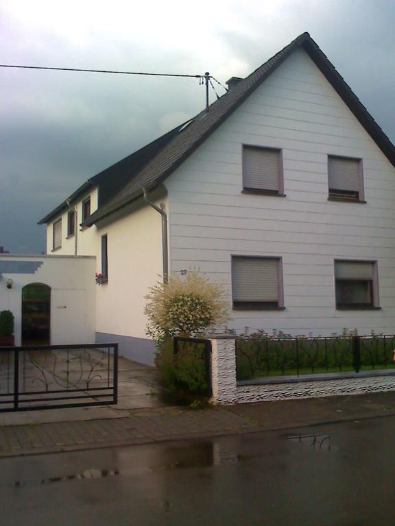 Fewo Mueller Apartment Saarlouis Exterior foto